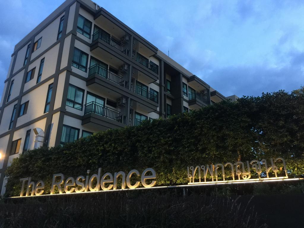 The Residence Thepkanjana Ban Khlong Krathum Baen Luaran gambar
