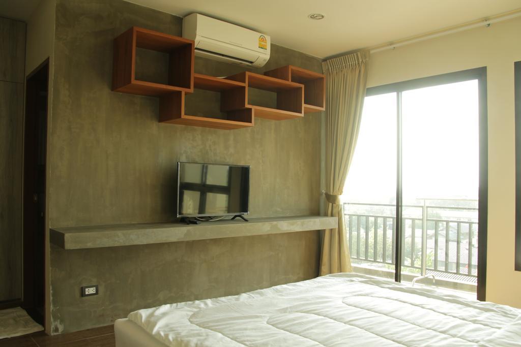 The Residence Thepkanjana Ban Khlong Krathum Baen Luaran gambar