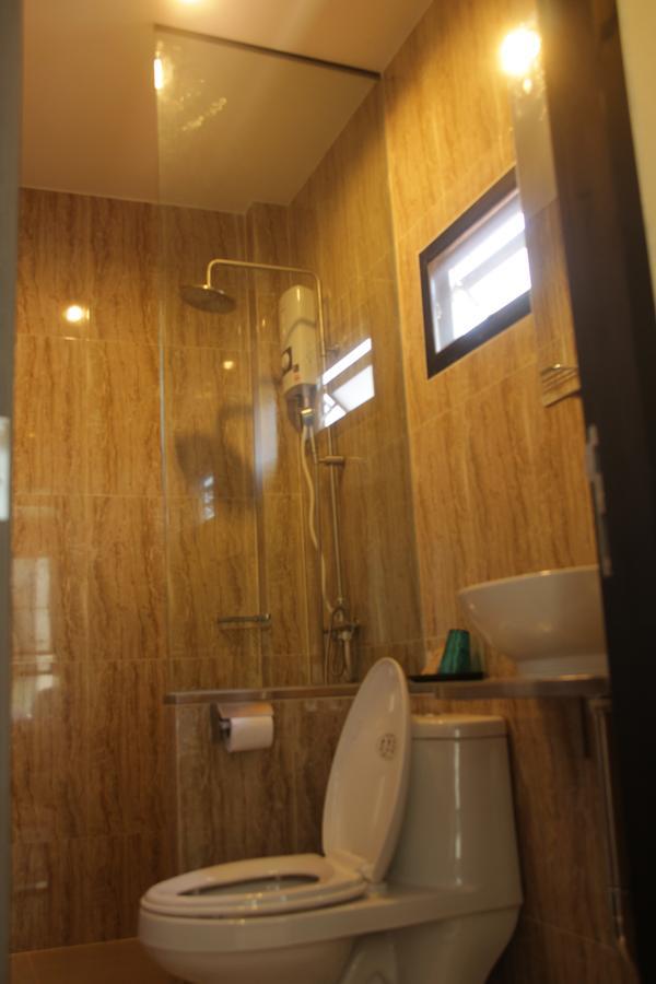 The Residence Thepkanjana Ban Khlong Krathum Baen Luaran gambar