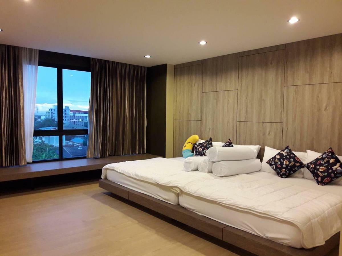 The Residence Thepkanjana Ban Khlong Krathum Baen Luaran gambar